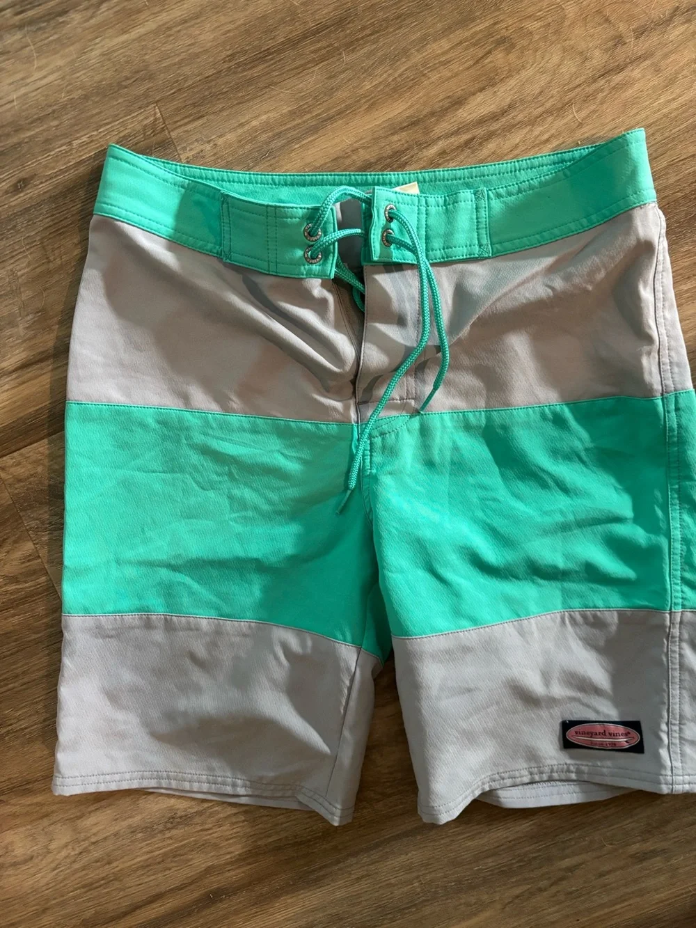 Vineyard Vines boys Youth Turquoise and Light Gray Stripe Swim Trunks Large 16